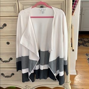 White house BM tiered long cardigan sz XL